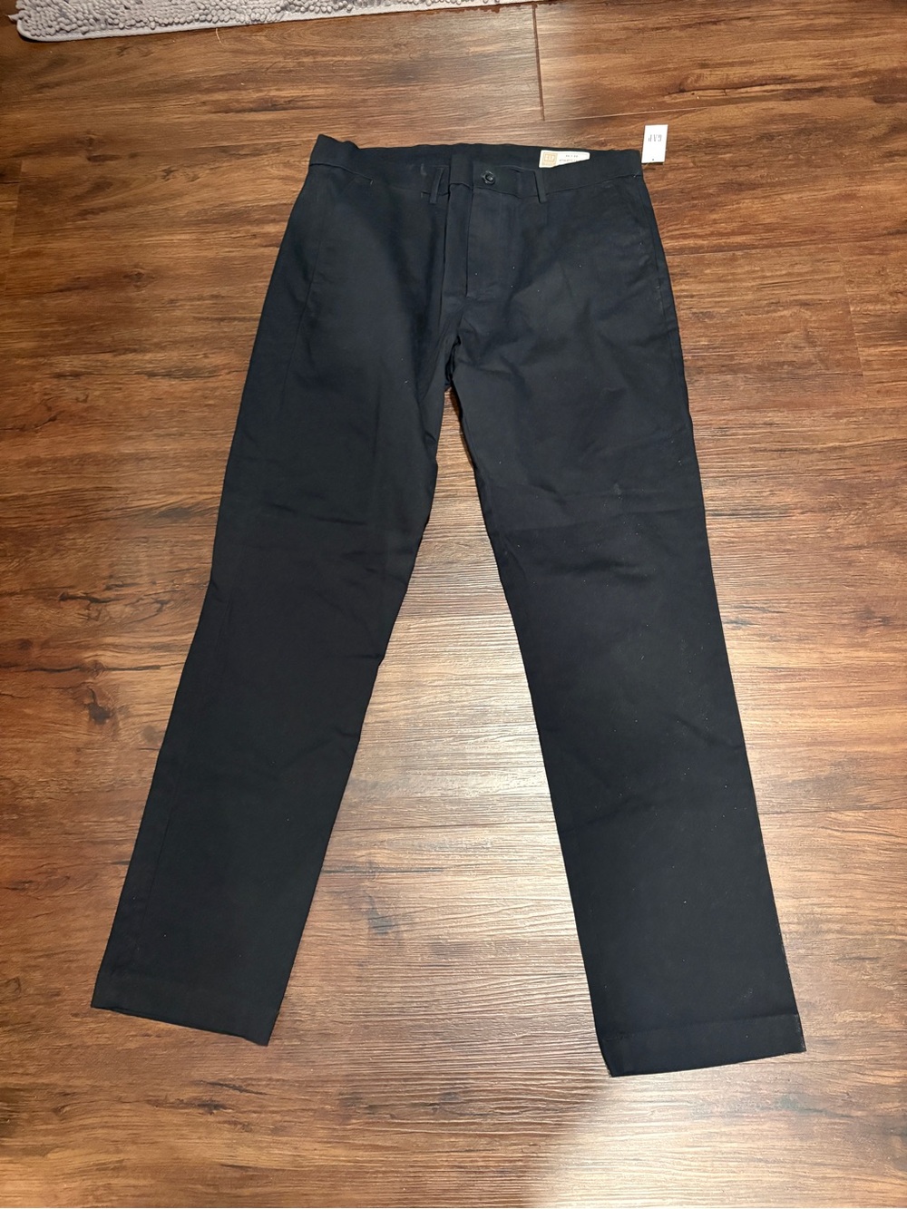 GAP Men's Black Chinos - Straight Fit